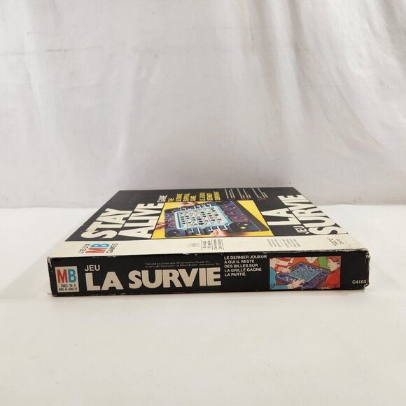 Stay Alive Board Game Milton Bradley Canada Bilingual Version COMPLETE Vtg - Picture 12 of 14